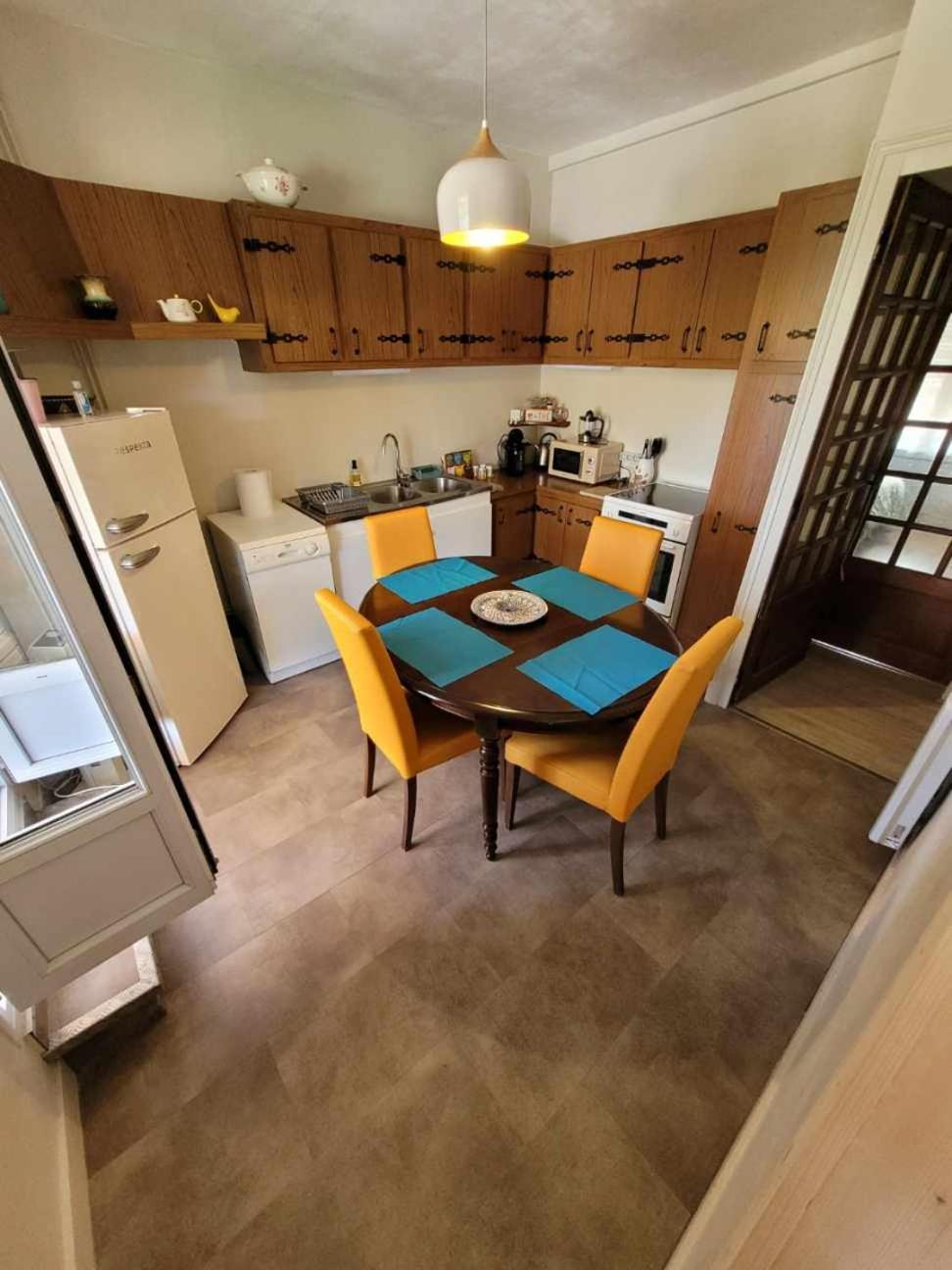 La Salamandre -Appartement Salbris Eksteriør billede